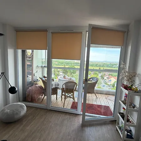 Helle In *